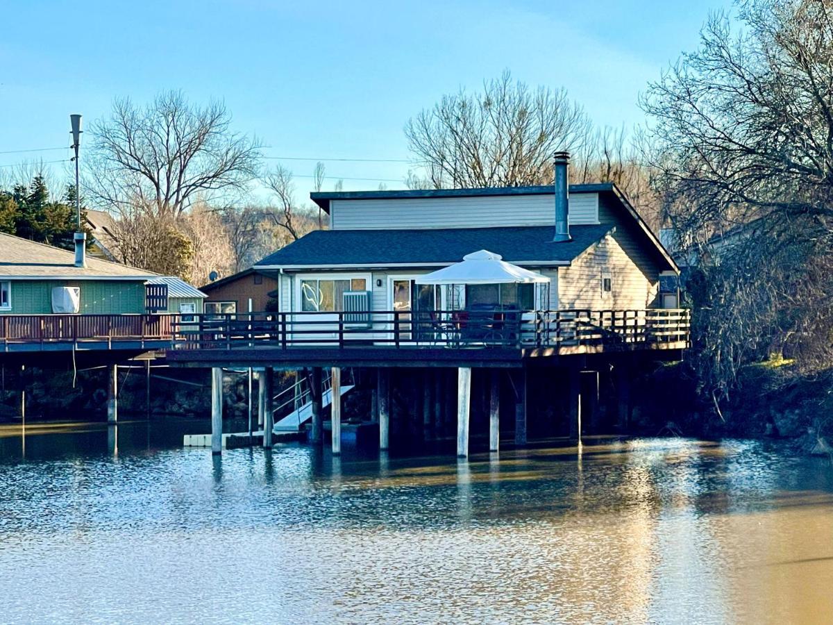 Fishing Bungalow On The Water W/Private Dock Clearlake Exteriér fotografie